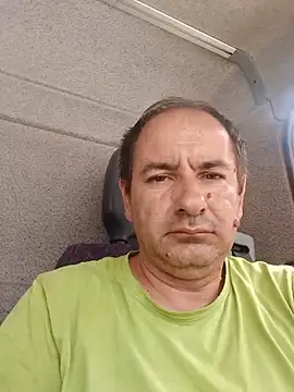 Snapshot of Venelin_ruse chatting on June 8, 2026, 11:33 am Venelin ruse online show from June 8, 2026, 11:33 am