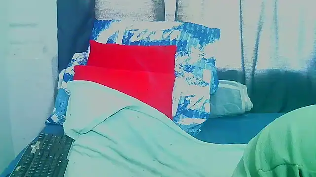 Snapshot of freaky_naughty chatting on October 26, 2025, 8:04 am freaky naughty online show from October 26, 2025, 8:04 am