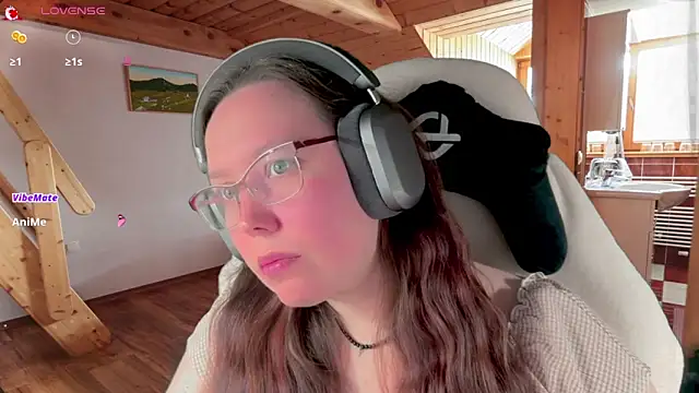 Victoria Romans online show from April 3, 2026, 2:23 pm