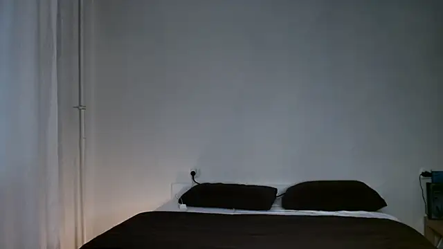 Snapshot of Milky___Way chatting on November 1, 2025, 1:16 pm Milky Way online show from November 1, 2025, 1:16 pm