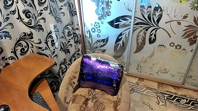 EVILENSA online show from October 1, 2025, 1:04 pm