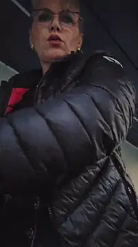 elacoquette online show from October 25, 2025, 3:12 pm