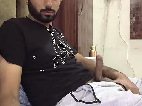 brownie cake cb online show from November 7, 2025, 4:33 pm