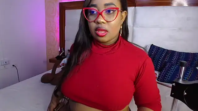 CaseyMoon online show from March 19, 2025, 12:34 pm