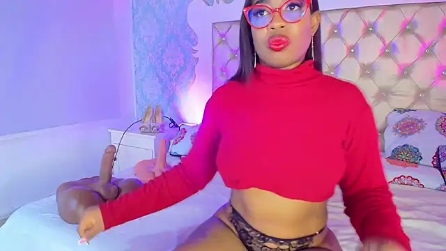 CaseyMoon online show from March 18, 2026, 1:24 pm