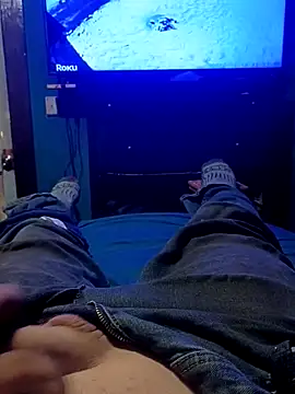 Snapshot of Mattwinchester chatting on December 15, 2025, 7:31 pm Mattwinchester online show from December 15, 2025, 7:31 pm