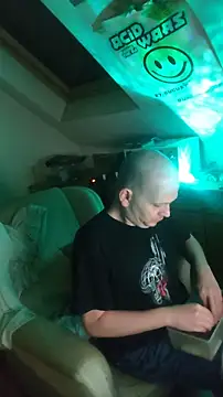 hardcap online show from November 11, 2025, 1:00 am