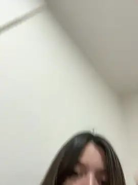 Snapshot of kiarafonseca_ chatting on March 12, 2025, 3:46 am kiarafonseca  online show from March 12, 2025, 3:46 am