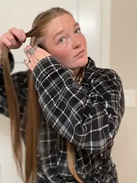 PussiesnCream  online show from October 27, 2025, 4:41 pm