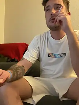 Snapshot of TwopartCuisine chatting on February 28, 2025, 3:26 am TwopartCuisine online show from February 28, 2025, 3:26 am