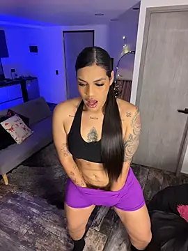 Victoria14  online show from November 30, 2025, 4:57 am