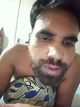 Snapshot of Dogol1990 chatting on November 8, 2025, 6:44 pm Dogol1990 online show from November 8, 2025, 6:44 pm