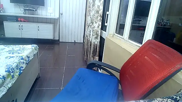 Snapshot of yourradhika chatting on March 20, 2025, 3:47 pm yourradhika online show from March 20, 2025, 3:47 pm