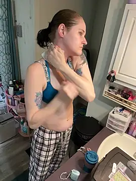 lolabunny9 online show from March 13, 2026, 2:55 pm