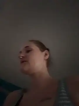 lolabunny9 online show from March 1, 2026, 3:34 pm