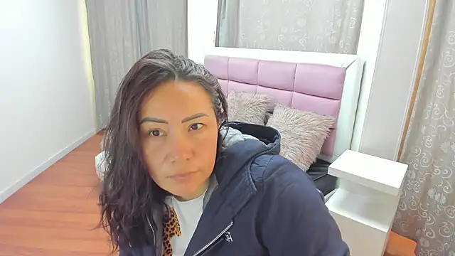 gaby trent online show from July 21, 2026, 2:40 pm
