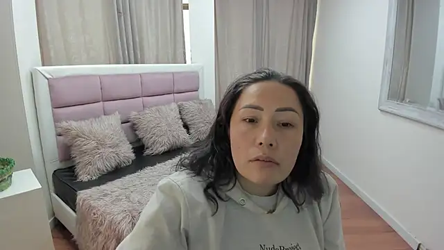 Snapshot of gaby_trent chatting on May 20, 2026, 3:09 pm gaby trent online show from May 20, 2026, 3:09 pm