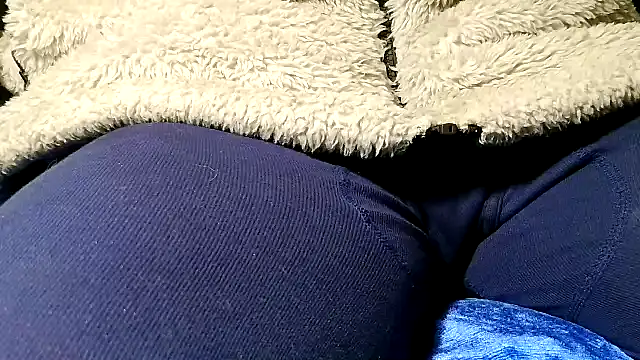 kalinixta online show from April 15, 2026, 6:12 pm