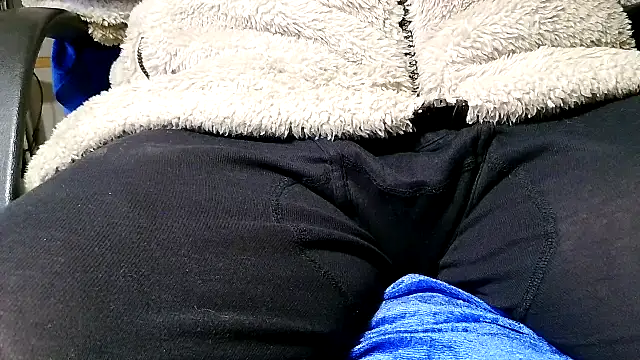 kalinixta online show from March 29, 2026, 1:46 pm