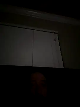 Snapshot of Dw8584 chatting on December 14, 2025, 7:47 am Dw8584 online show from December 14, 2025, 7:47 am