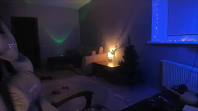 Snapshot of Rachel_Ro chatting on December 18, 2024, 2:10 am Rachel Ro online show from December 18, 2024, 2:10 am