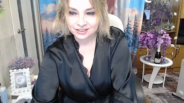 Mika Passion online show from March 6, 2026, 8:42 am