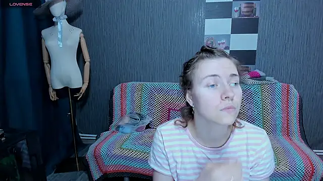 Snapshot of pa1e_pr1ncess chatting on October 23, 2025, 8:24 am pa1e pr1ncess online show from October 23, 2025, 8:24 am