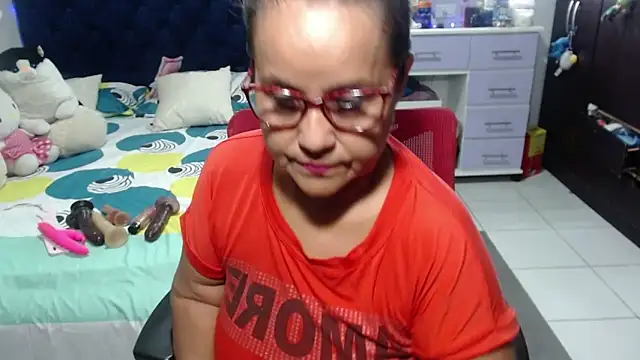 pervert mommy  online show from February 28, 2026, 12:38 pm