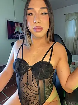 Snapshot of cristal_0381 chatting on November 2, 2025, 8:47 pm cristal 0381 online show from November 2, 2025, 8:47 pm