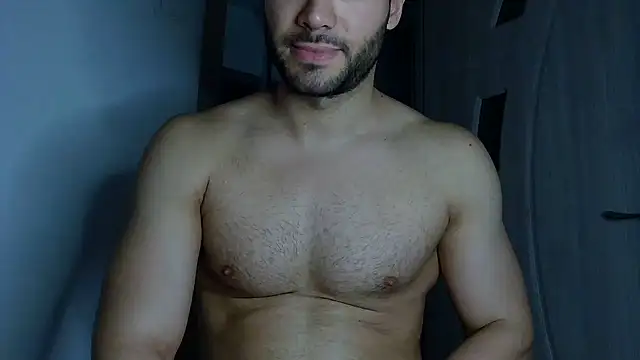 Snapshot of Justynn1 chatting on July 7, 2026, 8:56 pm Justynn1 online show from July 7, 2026, 8:56 pm