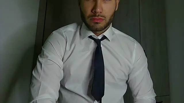 Justynn1 online show from April 8, 2026, 10:22 pm