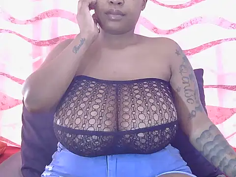 LICKABLETASH98 online show from September 17, 2025, 6:26 am