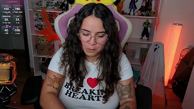 Snapshot of Sweet_sully__ chatting on October 29, 2025, 9:08 am Sweet sully online show from October 29, 2025, 9:08 am