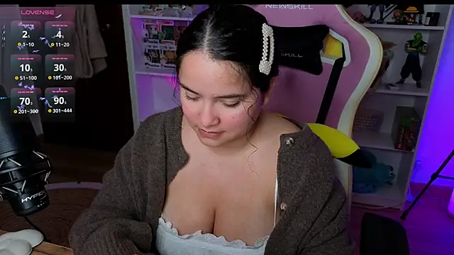 Snapshot of Sweet_sully__ chatting on November 23, 2025, 9:19 am Sweet sully online show from November 23, 2025, 9:19 am