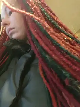 Snapshot of Frost_foxy chatting on November 1, 2025, 1:34 am Frost foxy online show from November 1, 2025, 1:34 am