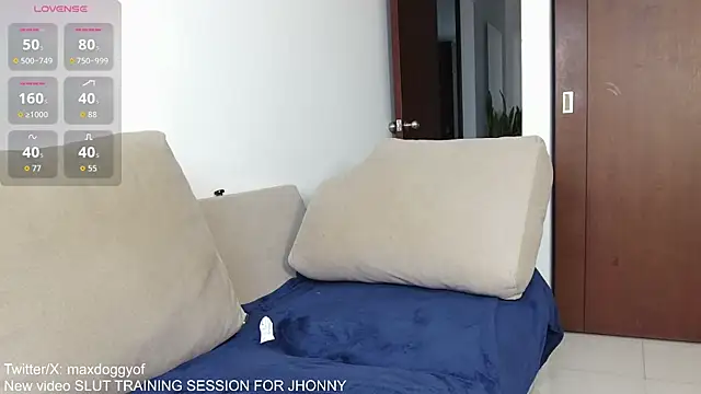 maxdoggy1 online show from July 9, 2026, 10:20 pm