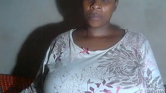 Snapshot of Choco-Coco10 chatting on December 14, 2025, 10:37 pm Choco-Coco10 online show from December 14, 2025, 10:37 pm