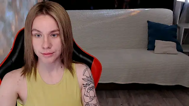 Snapshot of Mila_Jon chatting on November 30, 2025, 3:07 am Mila Jon online show from November 30, 2025, 3:07 am