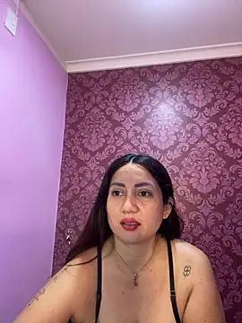 Snapshot of juliana_diaz chatting on December 14, 2025, 11:16 am juliana diaz online show from December 14, 2025, 11:16 am