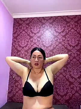 Snapshot of juliana_diaz chatting on November 23, 2025, 11:09 am juliana diaz online show from November 23, 2025, 11:09 am