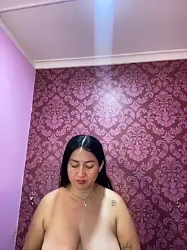 Snapshot of juliana_diaz chatting on November 13, 2025, 11:36 am juliana diaz online show from November 13, 2025, 11:36 am