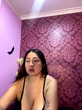 Snapshot of juliana_diaz chatting on November 1, 2025, 11:37 am juliana diaz online show from November 1, 2025, 11:37 am