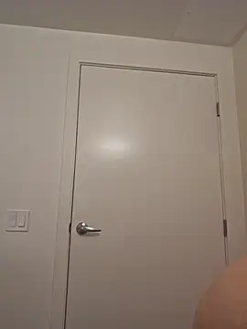 Snapshot of NikiFm chatting on October 26, 2025, 10:15 am NikiFm online show from October 26, 2025, 10:15 am