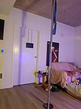 Snapshot of NikiFm chatting on November 29, 2025, 1:39 am NikiFm online show from November 29, 2025, 1:39 am