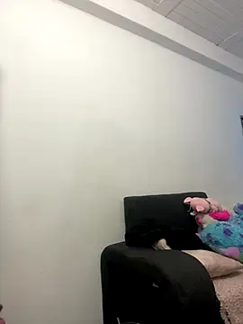 AlondraDiossa03 online show from November 18, 2025, 6:22 pm