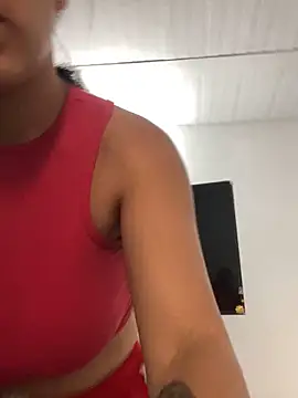 Snapshot of AlondraDiossa03 chatting on February 9, 2026, 1:20 pm AlondraDiossa03 online show from February 9, 2026, 1:20 pm