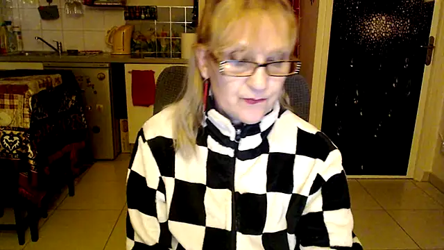 Snapshot of Ala-N-Dala chatting on March 2, 2026, 5:08 am Ala-N-Dala online show from March 2, 2026, 5:08 am