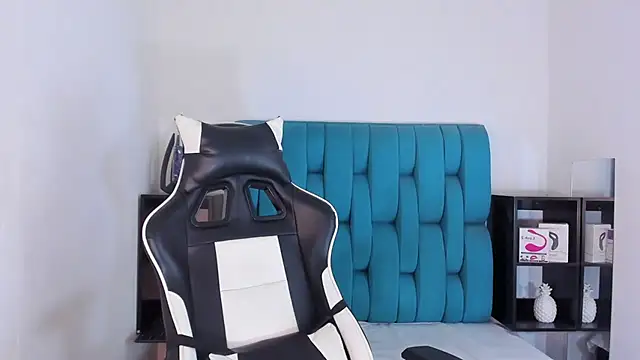 AlanNaughty online show from February 15, 2025, 8:56 pm