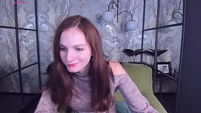 Snapshot of MirandaGlow chatting on February 7, 2025, 5:52 am MirandaGlow online show from February 7, 2025, 5:52 am