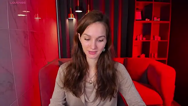 Snapshot of MirandaGlow chatting on March 21, 2025, 5:43 am MirandaGlow online show from March 21, 2025, 5:43 am